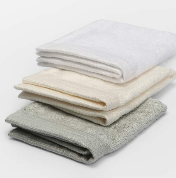 Set 4 face cloths 30x30 cm / 12x12 in.