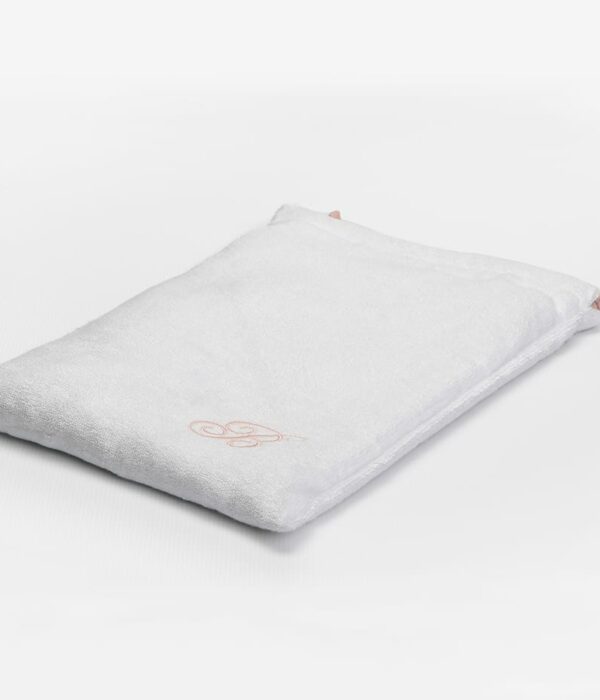 Baby Prince hooded towel - Image 2