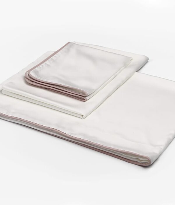 Baby crib sheets set